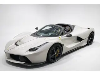 Ferrari LaFerrari Aperta 6.3 V12 (bj 2016, automaat)