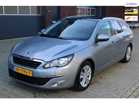 Peugeot 308 SW 1.2 PureTech Blue Executive pano dak,led, inclusief garantie nw apk