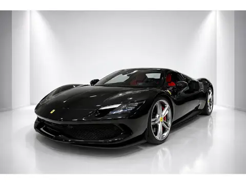 Ferrari 296 GTB 3.0 V6 Carbon, JBL, Apple car play