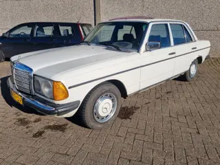 Mercedes-Benz 200-280 (W123) 300 D 5 cyl. Sedan !!!! opknaper