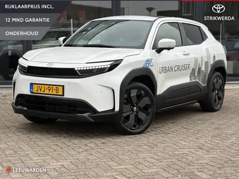 Toyota Urban Cruiser Executive 61 kWh JBL Premium Sound | Panoramadak | 360 camera