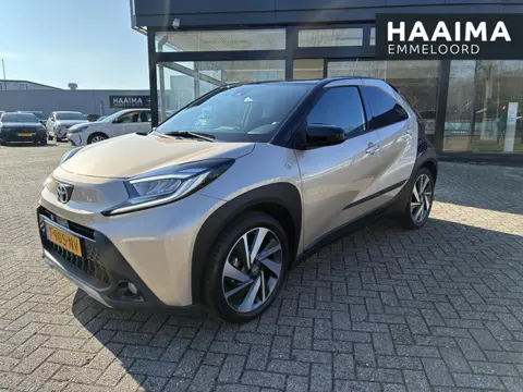 Toyota Aygo X 1.0 VVT-i MT Envy 5-Deurs | Climate control | Navigatie | Camera | 18" LM-Velgen | Ele
