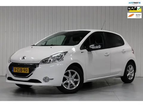 Peugeot 208 1.2 PureTech Style Pack
