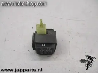 Suzuki GSX-R750W Relais TL-67