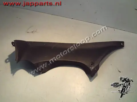 Suzuki RF900R Binnenkuip kap rechts