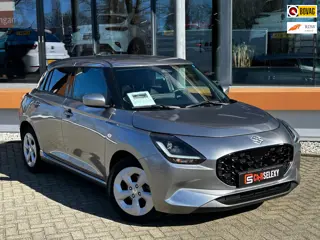 Suzuki SWIFT 1.2 Style Smart Hybrid