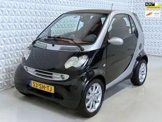 Smart Fortwo coupé 0.7 passion Panoramadak Airconditioning Automaat