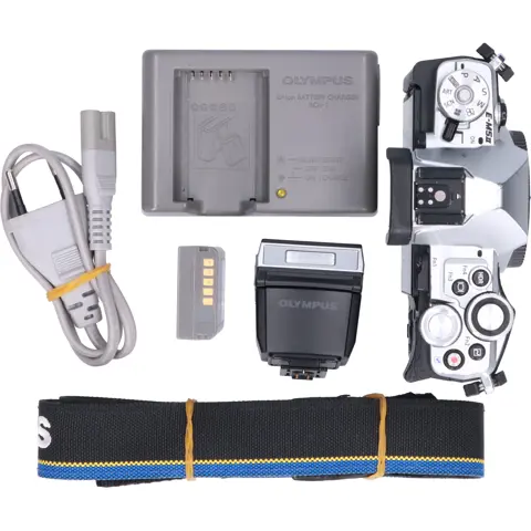 Tweedehands Olympus E-M5 Mark II Body Zilver CM6181