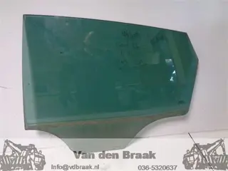 Seat Ibiza 5 deurs 2008-2015 Portierruit links achter