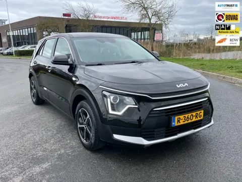 Kia Niro 1.6 GDi Hybrid ComfortLine, Aut, Acc, Cam, Carplay, Lmv, Climate, 1e eig afk, Geen import, 