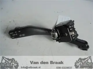 Volkswagen Golf 2003-2008 Knipperlichtschakelaar