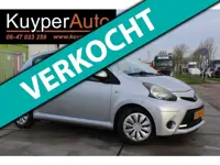 Toyota Aygo 1.0 VVT-i Aspiration NAVI AIRCO MULTIMEDIA