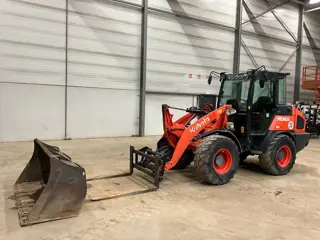 Kubota R 065 (bj 2014)