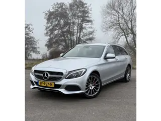Mercedes-Benz C-Klasse 180 AUTOMAAT Trekhaak Stoelverw Hout