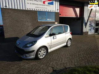 Peugeot 1007 1.6-16V Sporty / Automaat / Lage Km / Airco / NAP