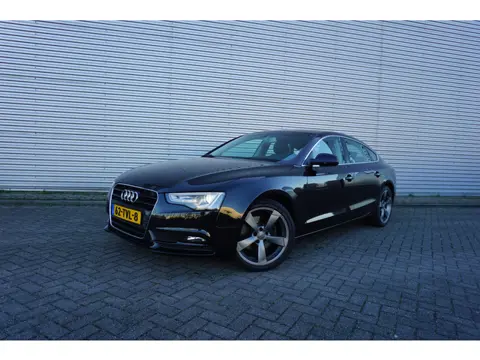 Audi A5 Sportback 1.8 TFSI Pro Line - Climate / Navi / Cruise / Stoelverw. / Parkeersens. Trekhaak /