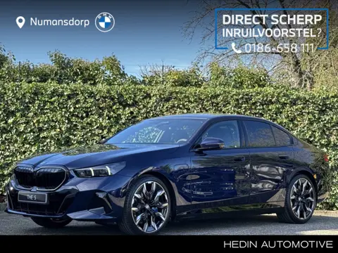 BMW 5 Serie 550e xDrive | M-Sport Pro | 21'' | Panorama. | Driv. Prof. | Stoelvent. | Head-Up | Park