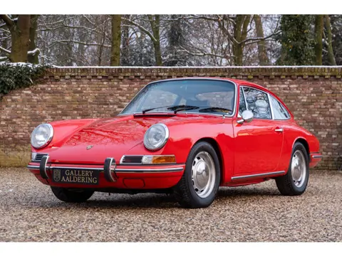 Porsche 912 Coupe SWB "5-speed" Older well-executed restoration - Serviced by specialist, Finished i
