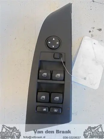 BMW 5 Serie E60 2003-2007 Raamschakelaar linksvoor