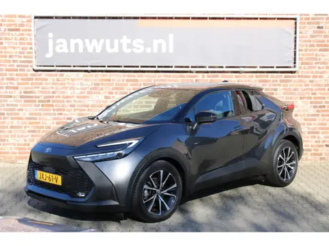 Toyota C-HR 1.8 Hybrid 140 First Edition (bj 2024)