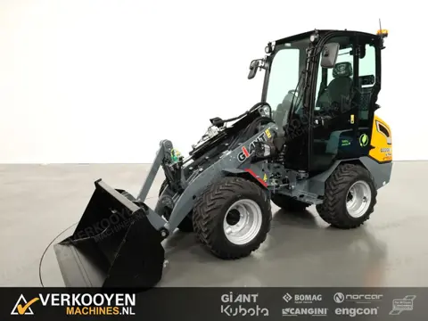 2025 Giant G2200E X-tra (Cabine) VK9185