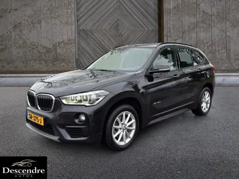 BMW X1 sDrive18d High Executive (bj 2017, automaat)