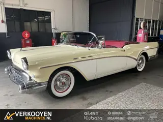 1957 Buick Series 50 Super Special Convertible LT560