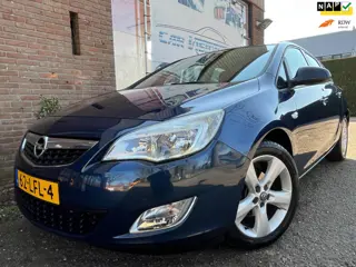 Opel Astra 1.6 Edition|Trekhaak|Airco|Pdc|Cruise|