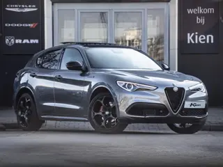 Alfa Romeo Stelvio 2.0 T AWD Veloce TI | Quadrifoglio int. | Pano-dak | Unieke uitvoering |