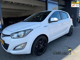 Hyundai I20 1.2i i-Deal / 121207 km / apk 3-2027