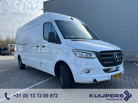 Mercedes-Benz Sprinter 319 1.9 CDI / L4 H2 / RWD / Navi / APK-TUV 08-26