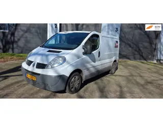 Renault Trafic 2.0 dCi T27 L1H1 Eco Black Edition