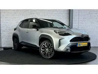 Toyota Yaris Cross 1.5 Hybrid Adventure / Bi-Tone / Stoelver. / Carplay / ACC / HUD