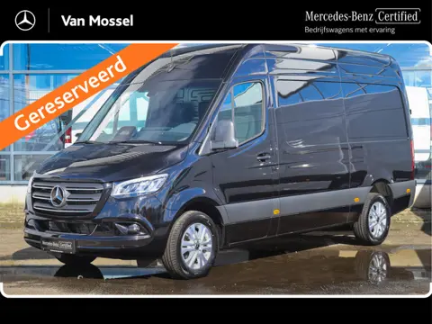 Mercedes-Benz Sprinter 319 CDI L2H2 PRO | CLIMA/NAVI/CAMERA/3.500KG AHW/DISTRONIC | Certified
