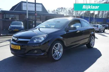 OPEL ASTRA GTC 1.8 COSMO TREKHAAK/CRUISE/AIRCO/H.LEDER/18ICH KEURIGE STAAT