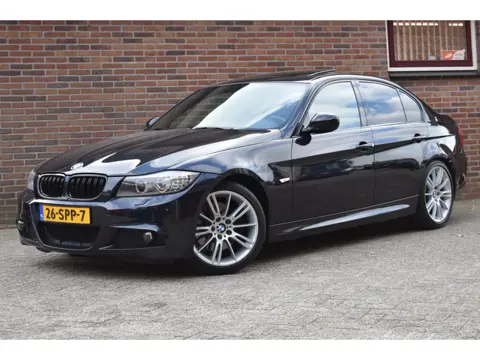 BMW 3-serie 330i Carbon Sport Edition '12 M Pakket Leder Clima Xenon Navi Cruise Inruil mogelijk