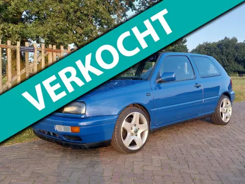 Volkswagen GOLF 2.3 5 cilinder