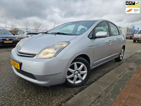 Toyota Prius Verkocht-Kijk maar>> droranjesnor