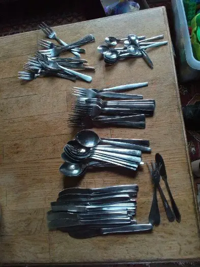 Bestek, 12 persoons + keuken gerei