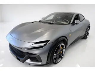 Ferrari Purosangue 6.5 V12 Pano, Lift, Burmester, Xpell