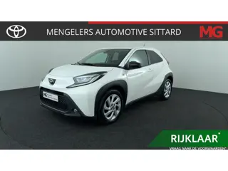 Toyota Aygo X 1.0 VVT-i MT first | Rijklaar | Camera achter | Android/-Apple Carplay | LM velgen