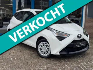 Toyota Aygo 1.0 VVT-i x-play 2018 AUT NAVI AIRCO CAMERA NAP!