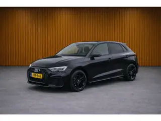 Audi A3 Sportback 40 TFSI e Edition Automaat PDC V+A 17 inch.
