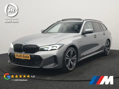 BMW 3 Serie Touring 330e M Sport FACELIFT PHEV 293pk Dealer O.H. | Trekhaak Af Fabriek | Panodak | H