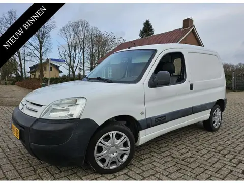 Citroën Berlingo 1.4i Benzine met Zijdeur en Diverse Opties !