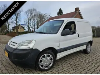 Citroën Berlingo 1.4i Benzine met Zijdeur en Diverse Opties !