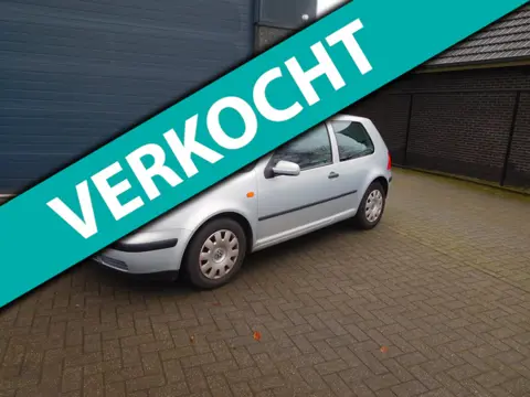 Volkswagen GOLF 1.6