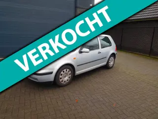 Volkswagen GOLF 1.6