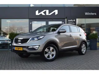 Kia Sportage 2.0 Comfort Pack | Trekhaak | Navigatie | Camera | Airco | Bluetooth I 1e Eigenaar!