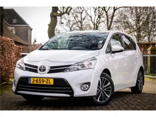 Toyota Verso 1.8 VVT-i Dynamic 7 Persoons Panorama Trekhaak